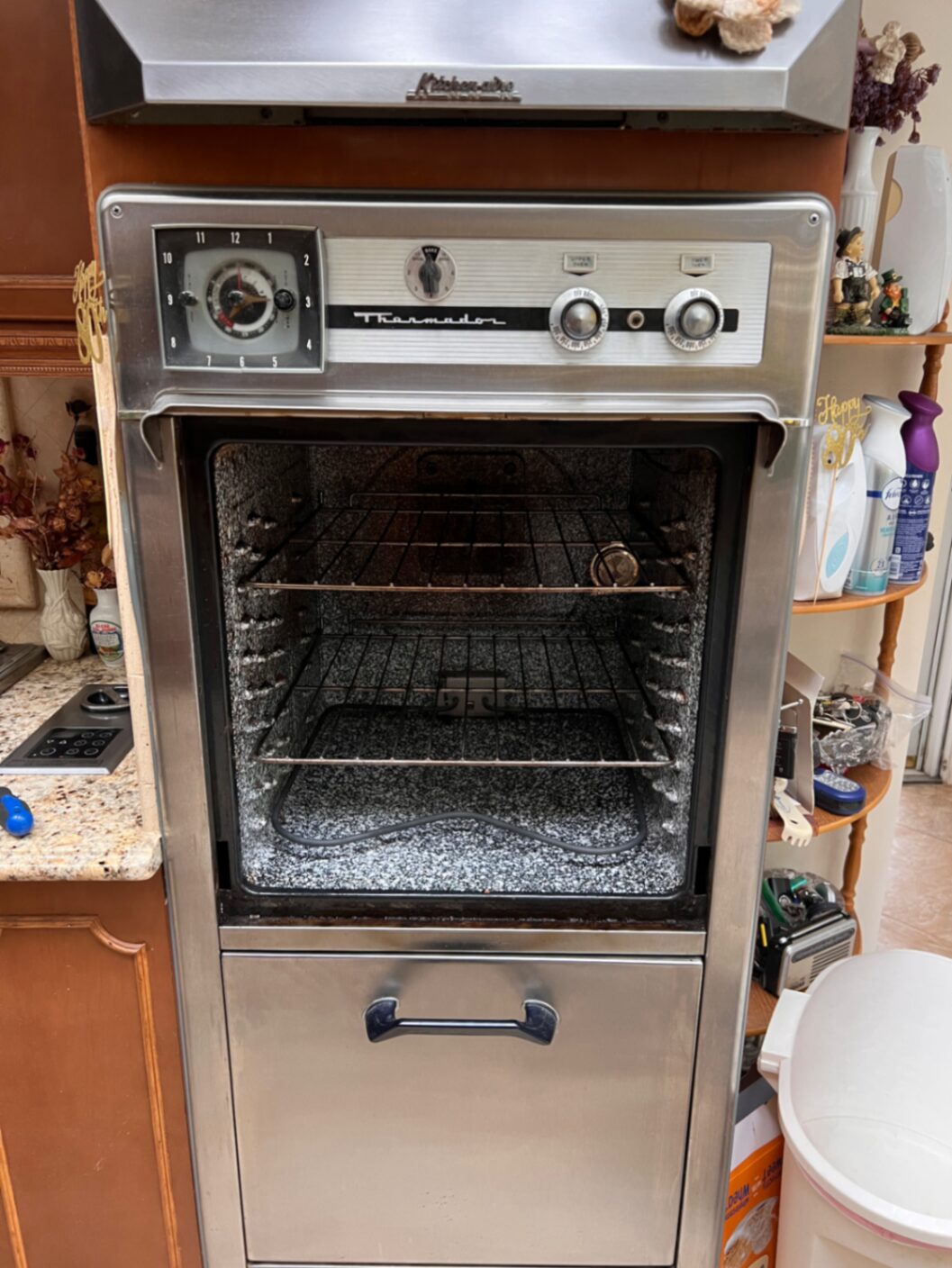 Vintage Thermador wall oven restored for continued use